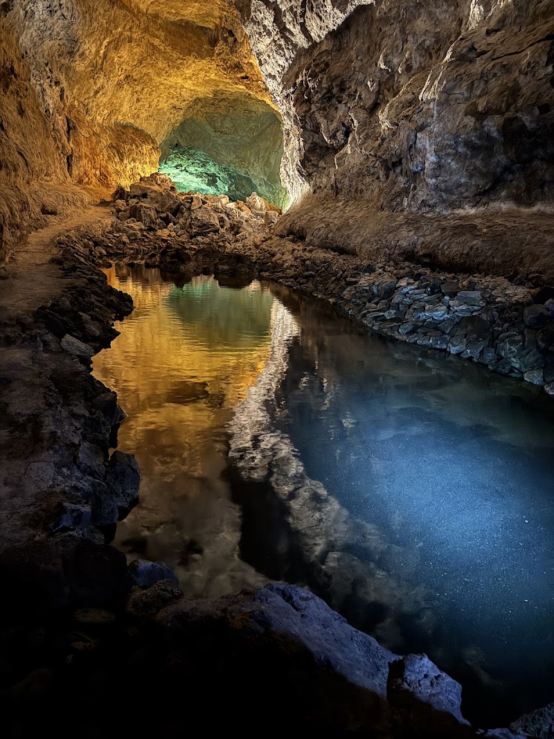 Cueva de los Verdes