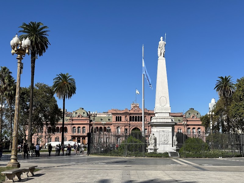 Casa Rosada & Plaza de Mayo