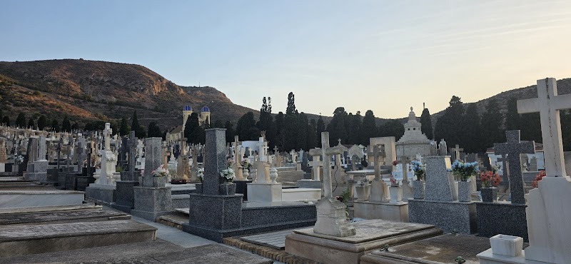 El Cementerio Viejo