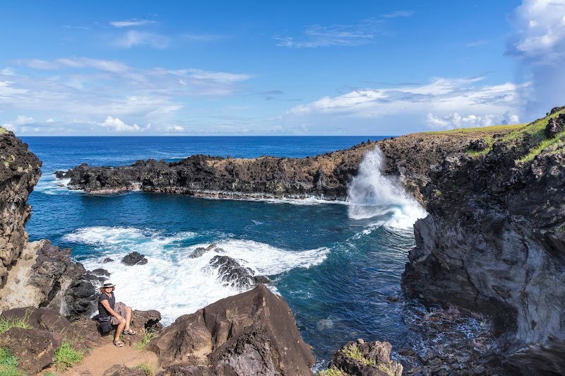 Ana Kai Tangata Cave