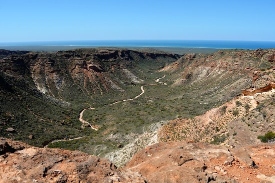Charles Knife Canyon Rim Walk