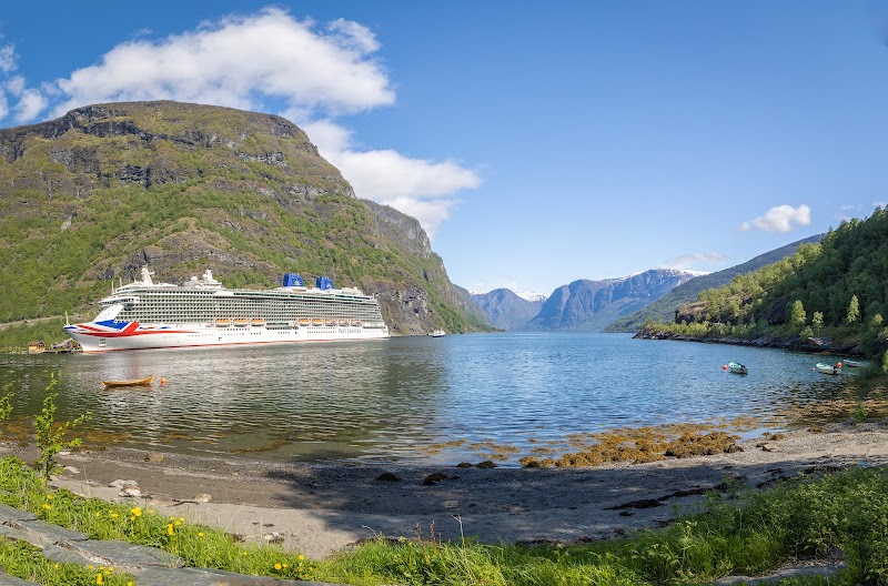 Aurlandsfjord & Nærøyfjord Cruise