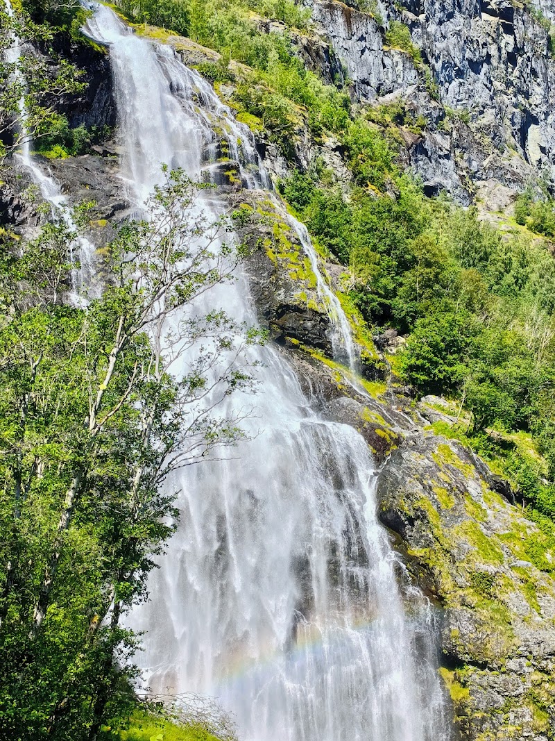 Brekkefossen Waterfall