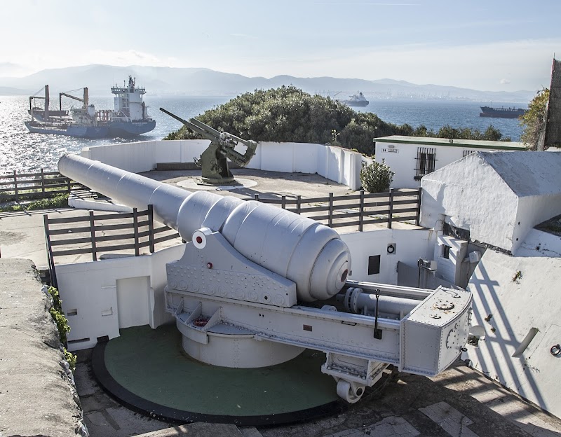 100-Ton Gun