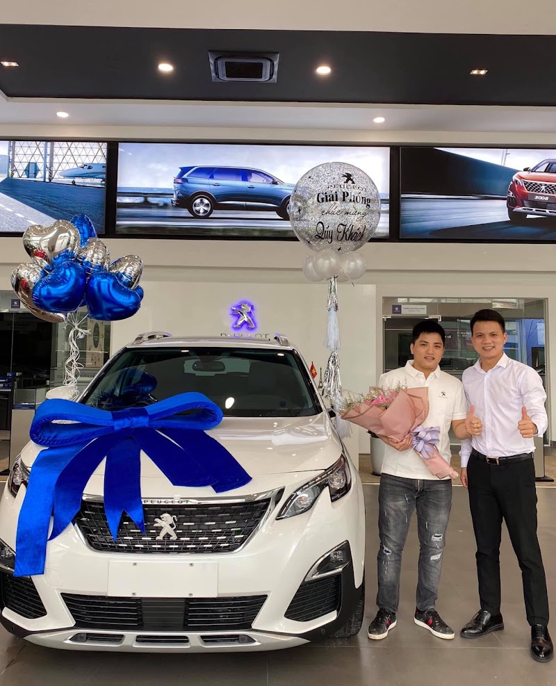 Thien Cung Cave (Heaven Palace)