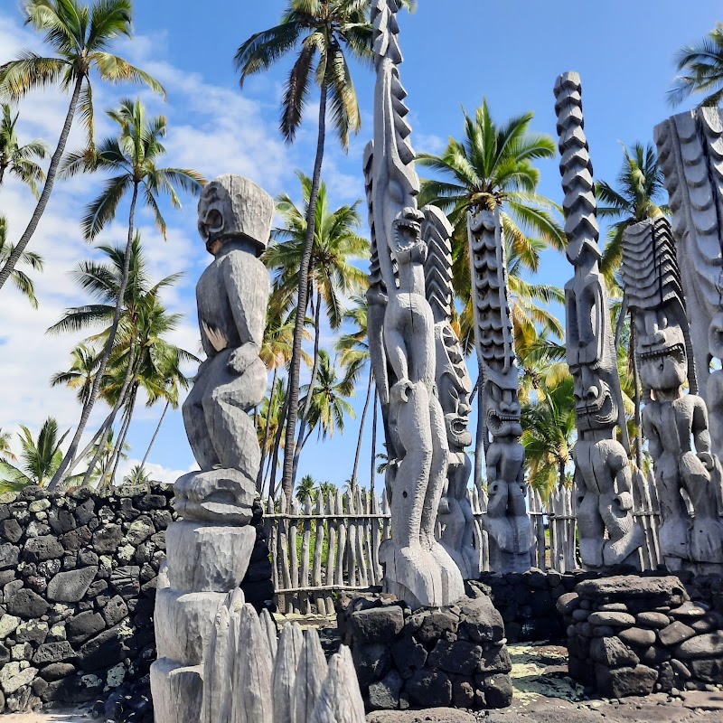 Pu'uhonua o Honaunau National Park