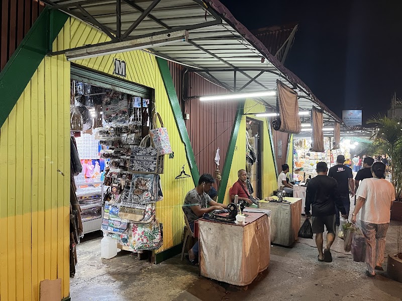 Filipino Handicraft Market