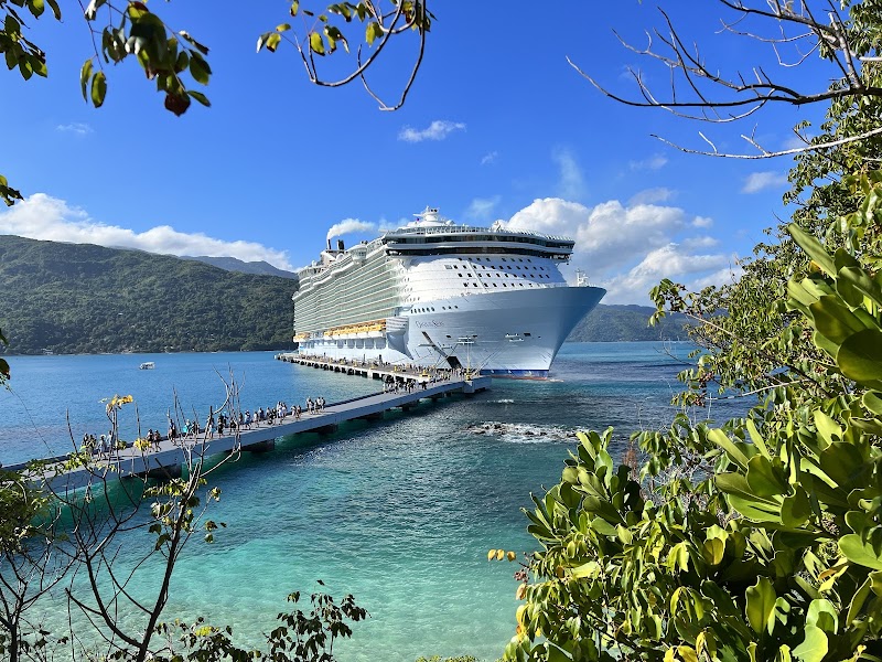 Kayak & Paddleboard Rentals