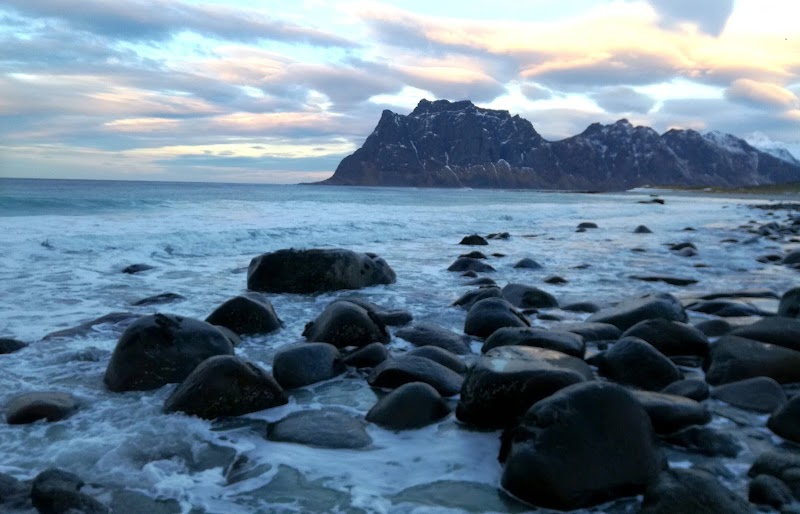 Uttakleiv Beach