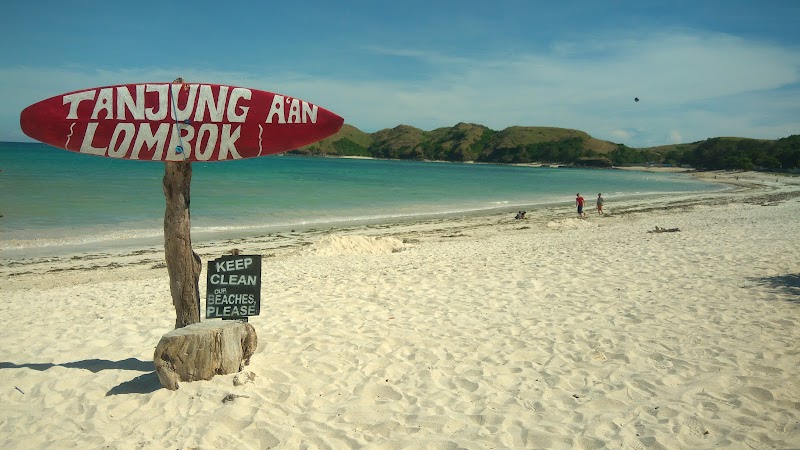 Tanjung Aan Beach