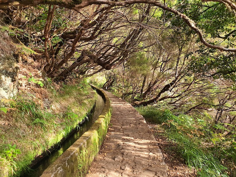 Levada das 25 Fontes