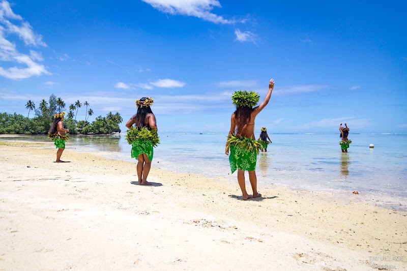 Moorea Tiki Village
