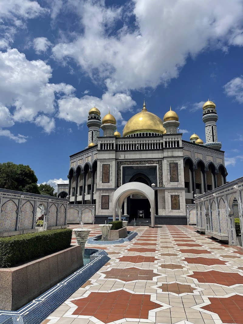 Jame' Asr Hassanil Bolkiah Mosque