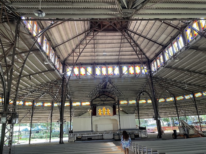 Oak Bluffs Tabernacle