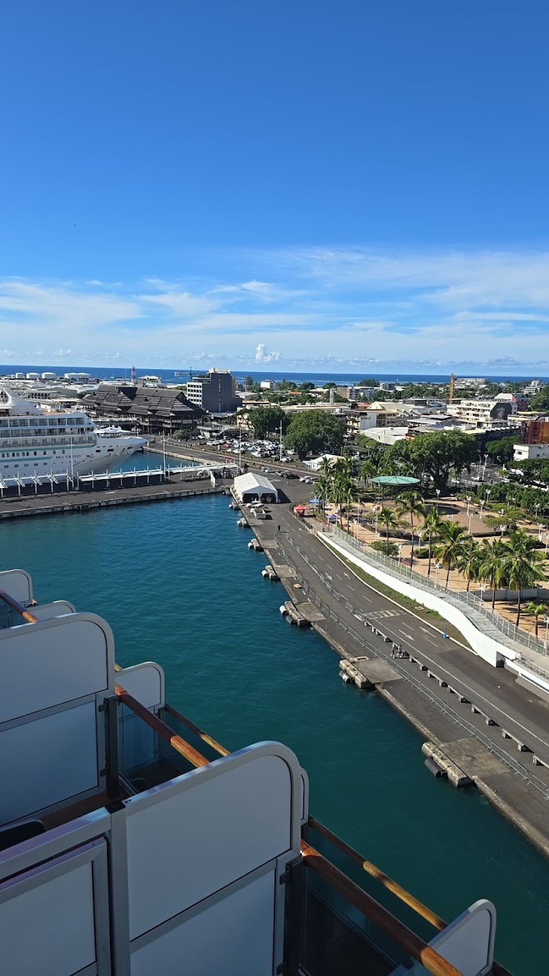 Papeete Harbor Stroll