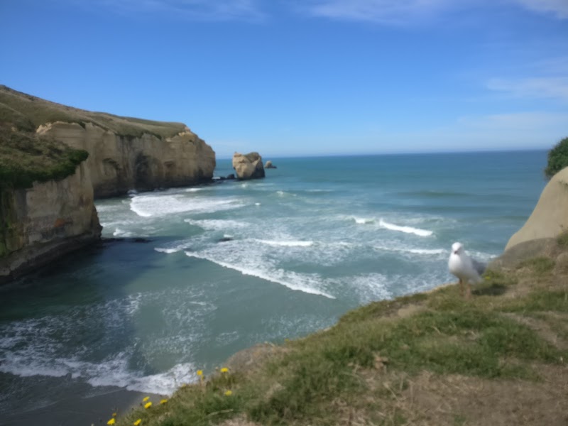 Tunnel Beach