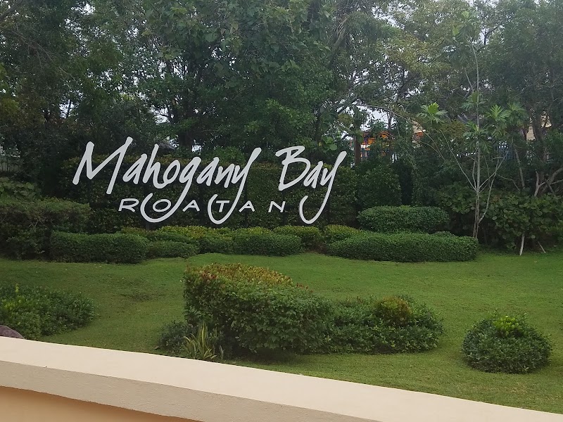 Mahogany Bay Cruise Center