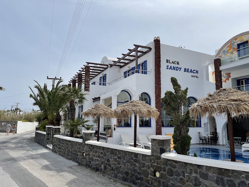 Black Sand Beach (Perissa)