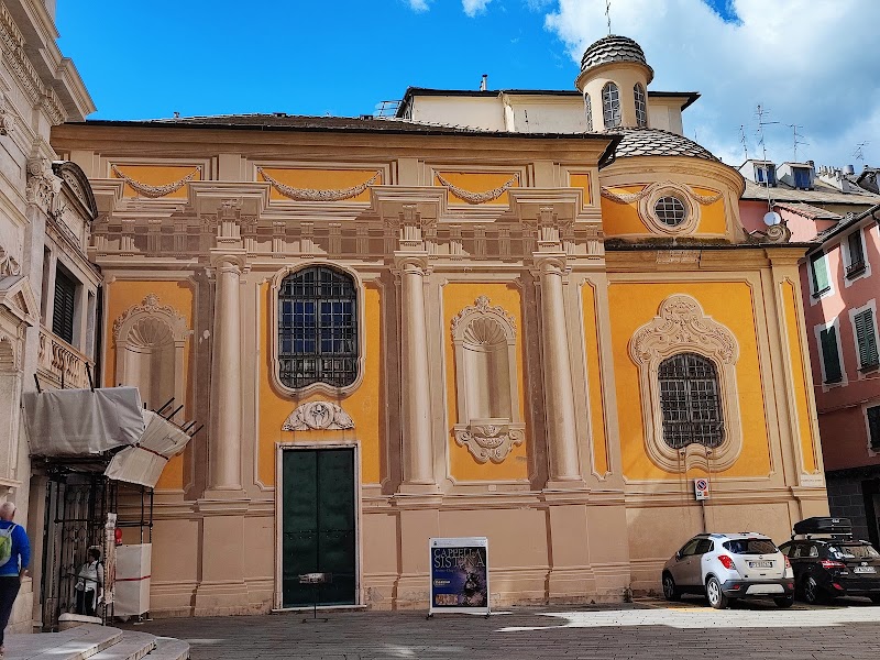 Pair the Sistine Chapel with the cathedral next door