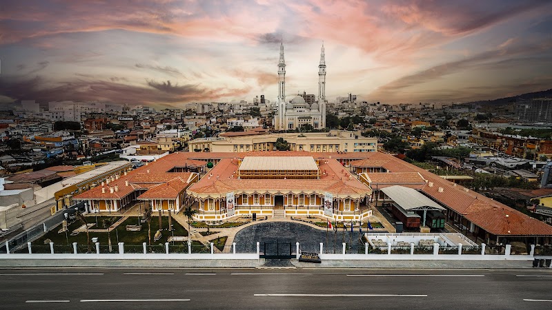 Ismailia Gardens & Canal Museum