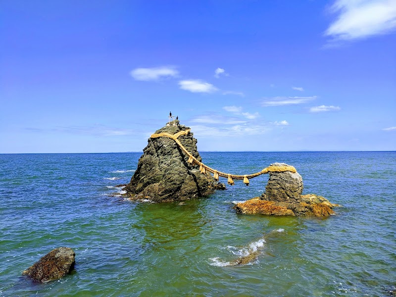 Futami Okutsura Shrine