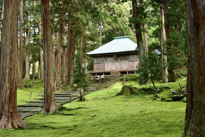 Heisen-ji Temple Complex