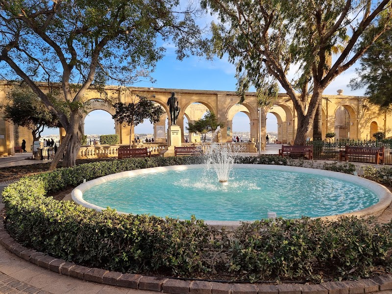 Upper Barrakka Gardens