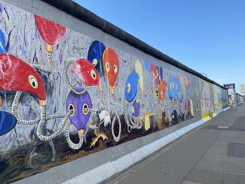 Berlin Wall & East Side Gallery
