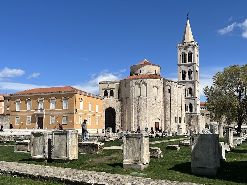 People's Square (Forum)