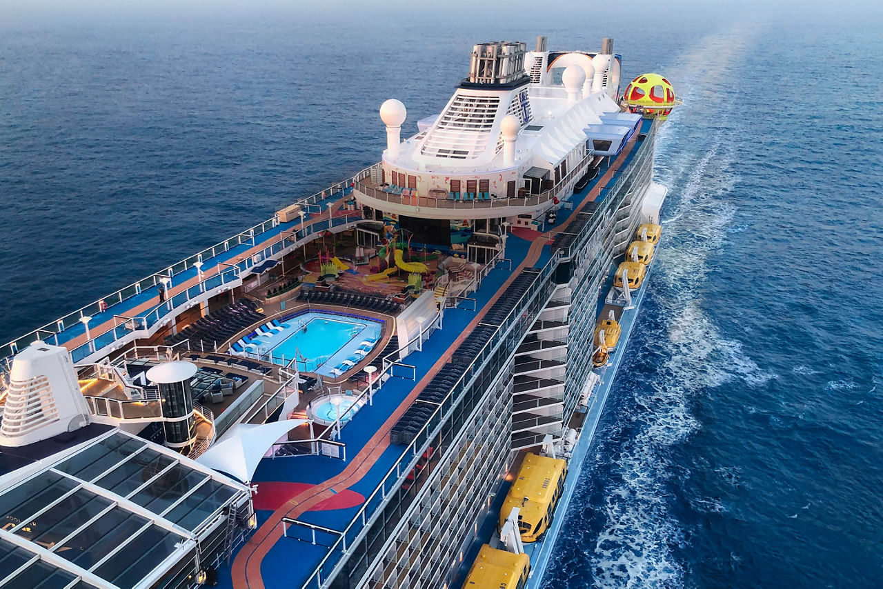 Spectrum of the Seas